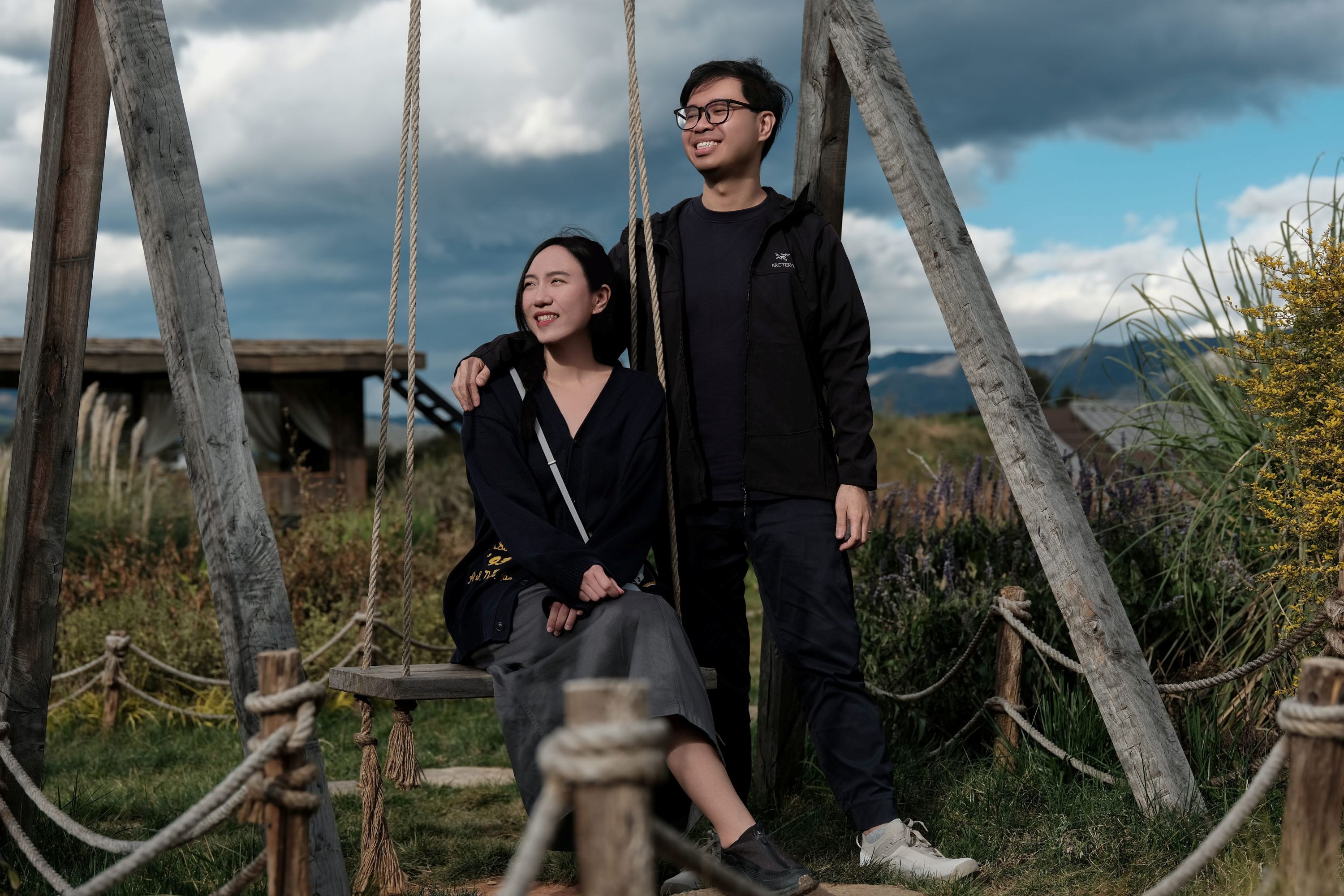 When Love Meets Lifelong Learning